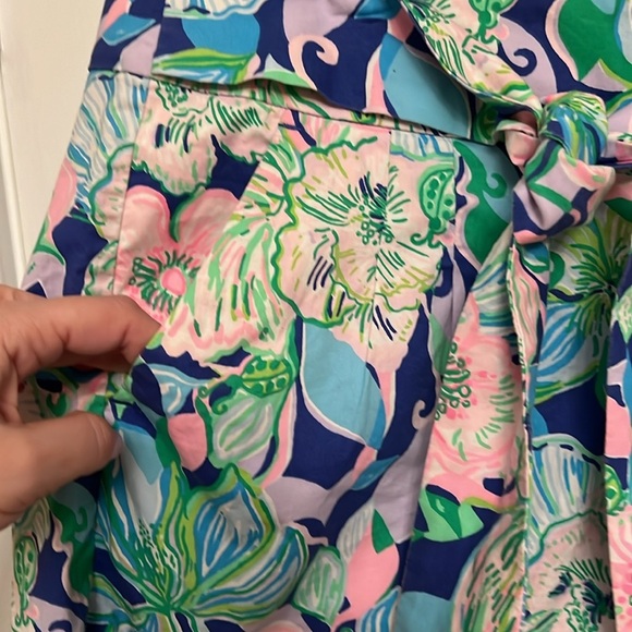 LILLY PULITZER Sri Lanka Shorts 4" Multi color tie front shorts - Picture 6 of 12